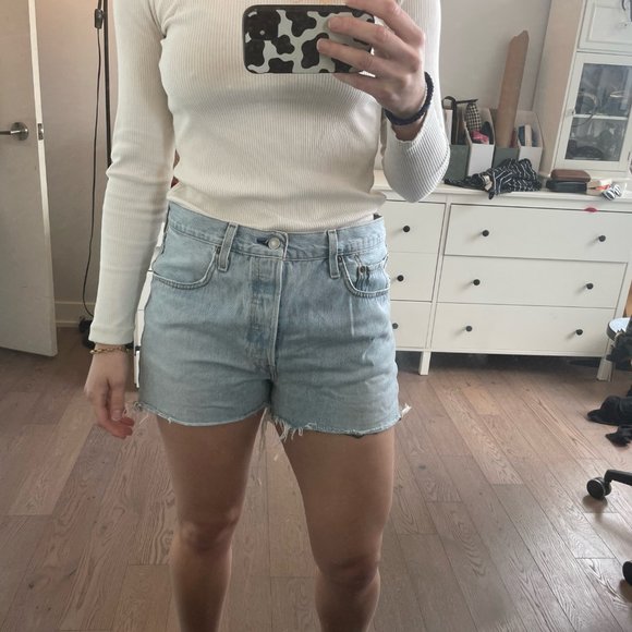 Levi's Denim Light Wash Shorts - Picture 2 of 4